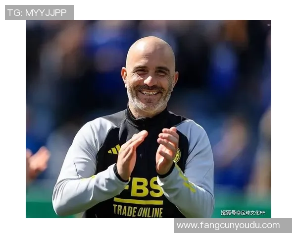 足球历史上最具传奇色彩的老球星是谁他为何如此令人敬仰